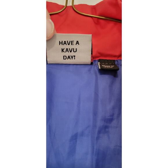 Kavu Insulated Puffer Vest Men’s Sz XL Red Cream Tan Blue - Picture 4 of 8